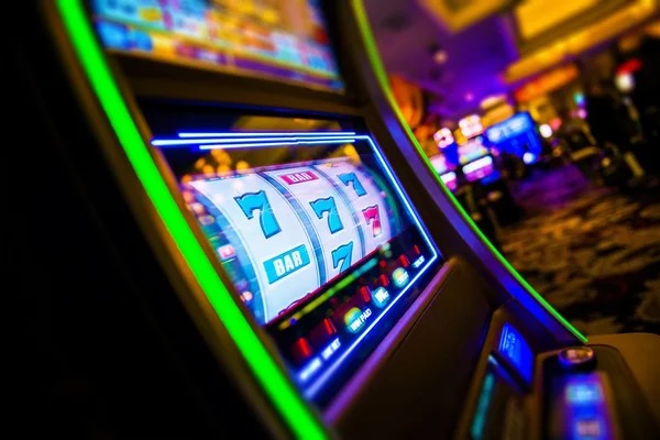Multi-sport dashboard and live casino tables